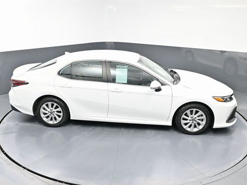 Used 2023 Toyota Camry LE image 45