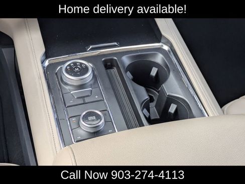 Used 2024 Ford Expedition Max XLT image 15