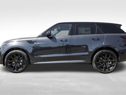 New 2026 Land Rover Range Rover Sport Dynamic SE AWD/4WD image 8