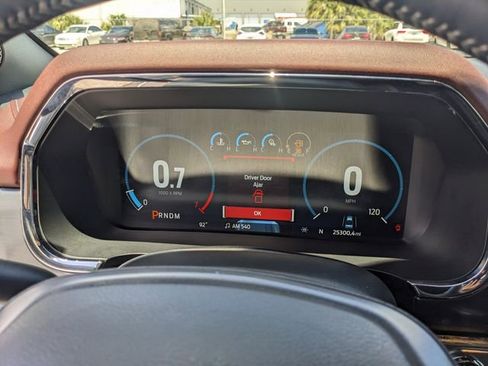 Used 2023 Ford F150 Lariat AWD/4WD image 34