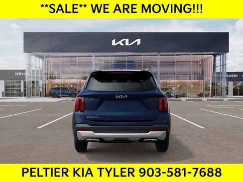 New 2026 Kia Sorento S w/ S Panoramic Sunroof Package FWD image 5