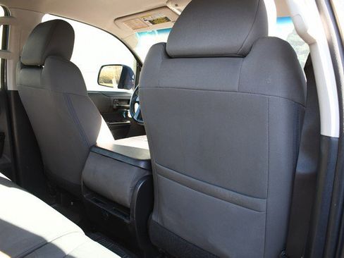 Used 2014 Toyota Tundra SR image 27