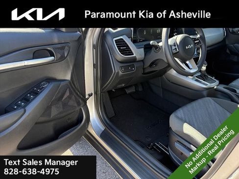 New 2026 Kia Seltos LX image 14