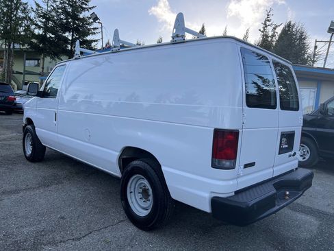 Used 2010 Ford E-150 and Econoline 150 image 7