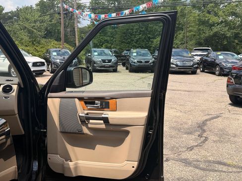 Used 2016 Land Rover LR4 HSE AWD/4WD image 27