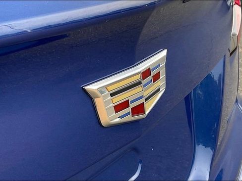 Used 2022 Cadillac XT4 Premium Luxury w/ Driver Awareness Package image 23