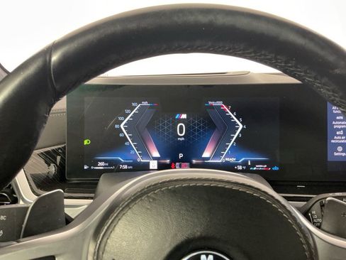 Certified 2023 BMW X7 xDrive40i w/ M Sport Package image 10