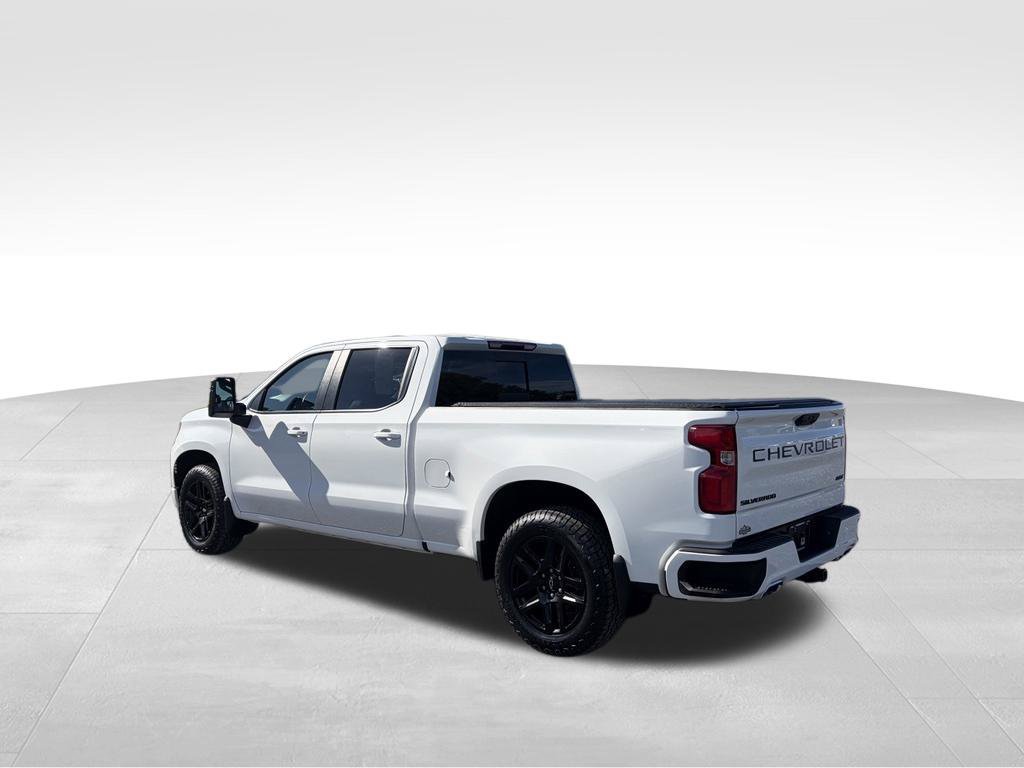 Used 2023 Chevrolet Silverado 1500 RST AWD/4WD image 15