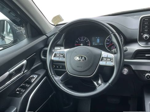 Used 2020 Kia Telluride LX image 21