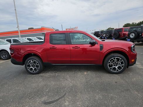 New 2026 Ford Maverick Lariat AWD/4WD image 14