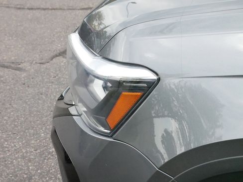 Certified 2022 Volkswagen Taos SE image 16