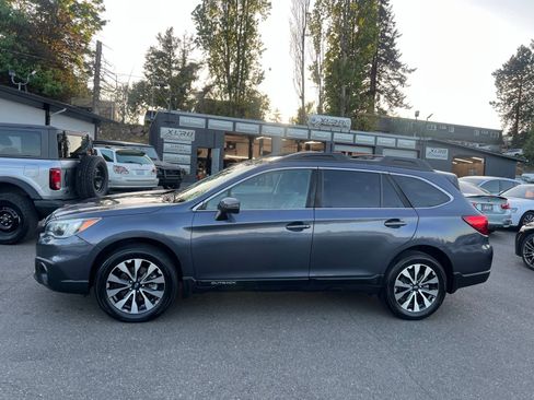 Used 2017 Subaru Outback 3.6R Limited AWD/4WD image 2