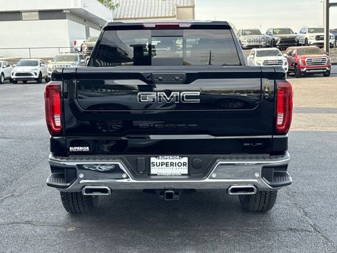 New 2026 GMC Sierra 1500 SLT image 4