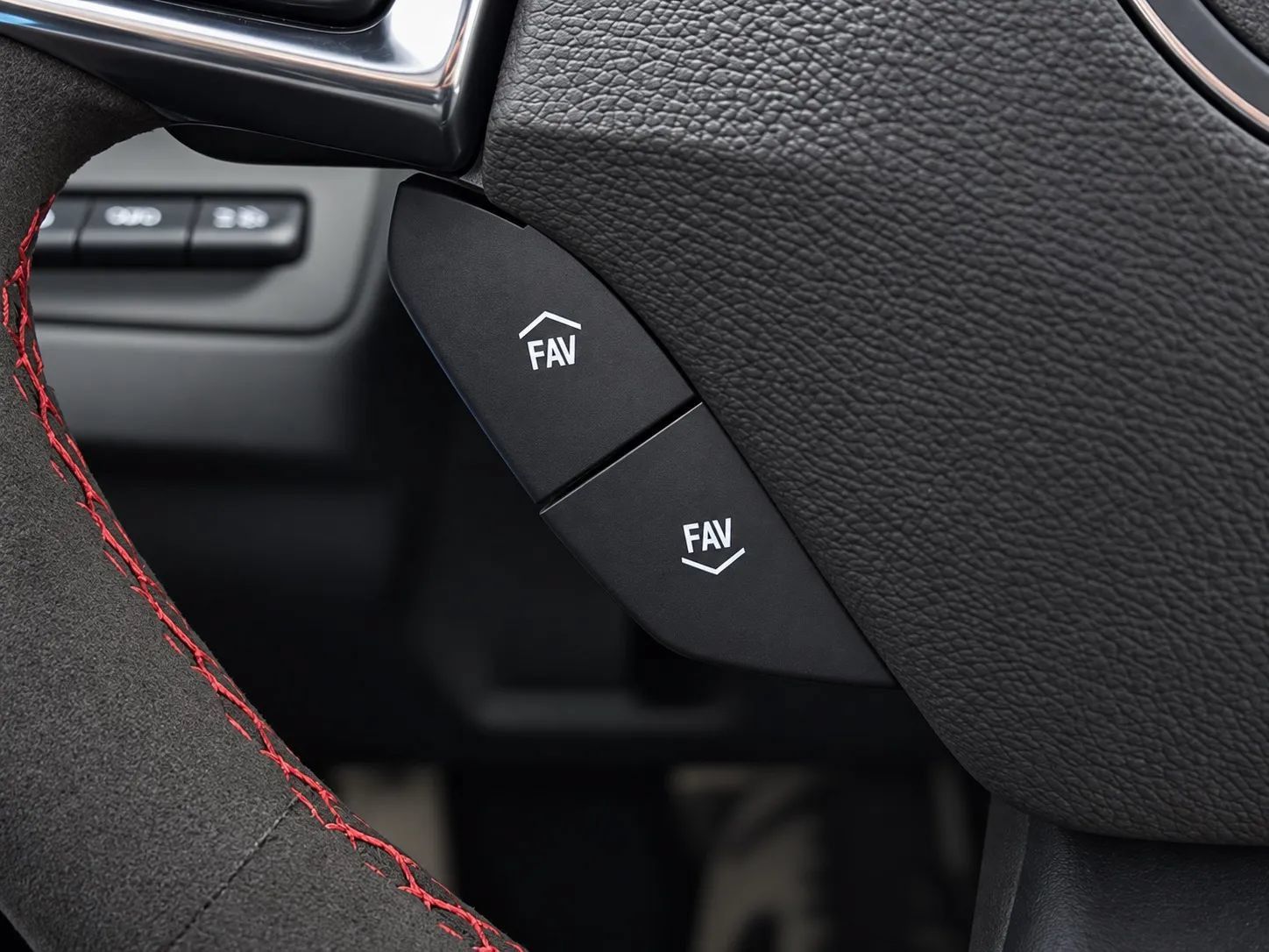 Used 2023 Chevrolet Camaro ZL1 RWD image 27