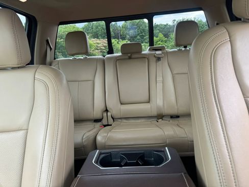 Used 2019 Ford F150 Lariat AWD/4WD image 34