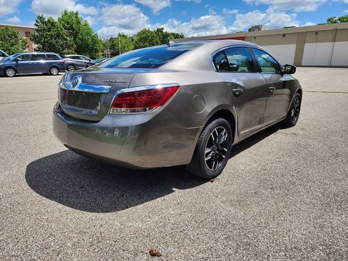 Used 2010 Buick LaCrosse CX FWD image 11