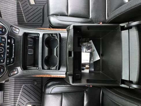 Used 2016 Chevrolet Tahoe LTZ AWD/4WD image 38