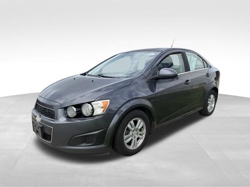 Used 2012 Chevrolet Sonic LT FWD image 10