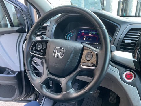 Used 2019 Honda Odyssey EX-L image 18