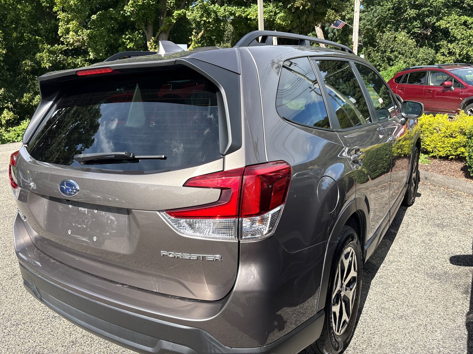 Used 2023 Subaru Forester Premium AWD/4WD image 7