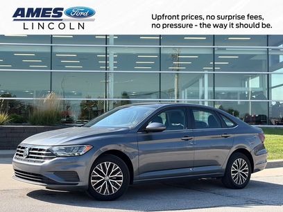 Used 2020 Volkswagen Jetta SE w/ SE Cold Weather Package