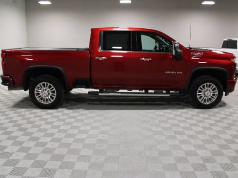 Used 2023 Chevrolet Silverado 2500 High Country AWD/4WD image 13