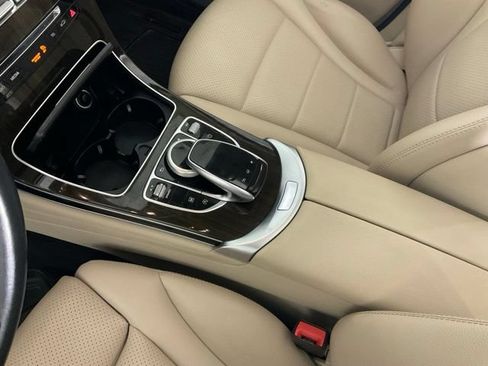 Used 2016 Mercedes-Benz GLC 300 4MATIC image 21