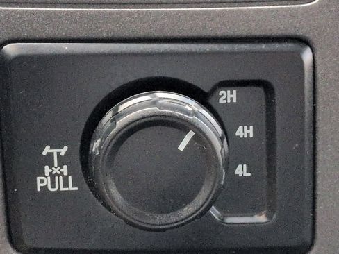 Used 2021 Ford F250 XL w/ STX Appearance Package AWD/4WD image 31