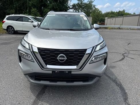 Certified 2023 Nissan Rogue SV w/ SV Premium B Package AWD/4WD image 2