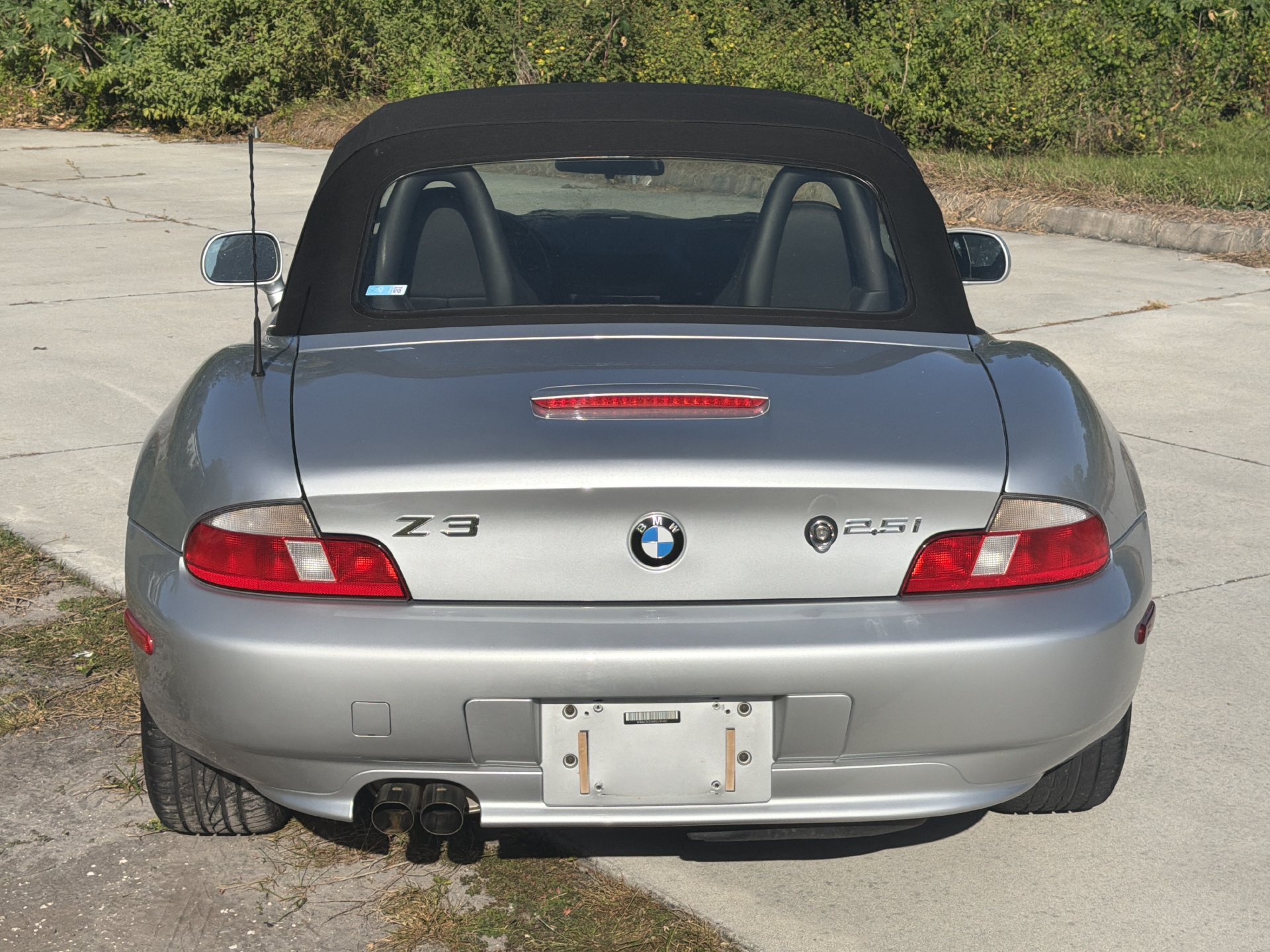 Used 2001 BMW Z3 2.5i RWD image 5