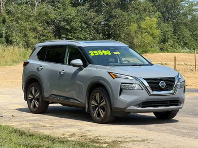 Used 2021 Nissan Rogue SL w/ Premium Package