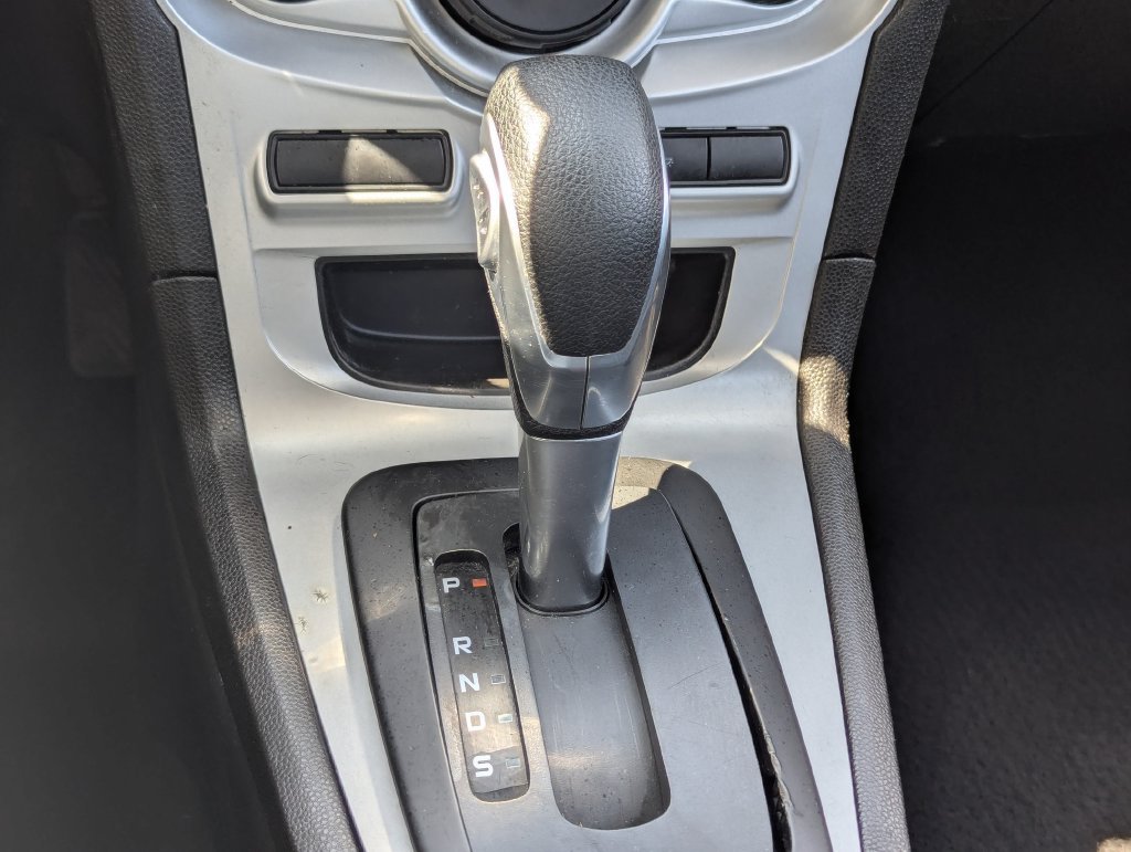 Used 2018 Ford Fiesta SE FWD image 19