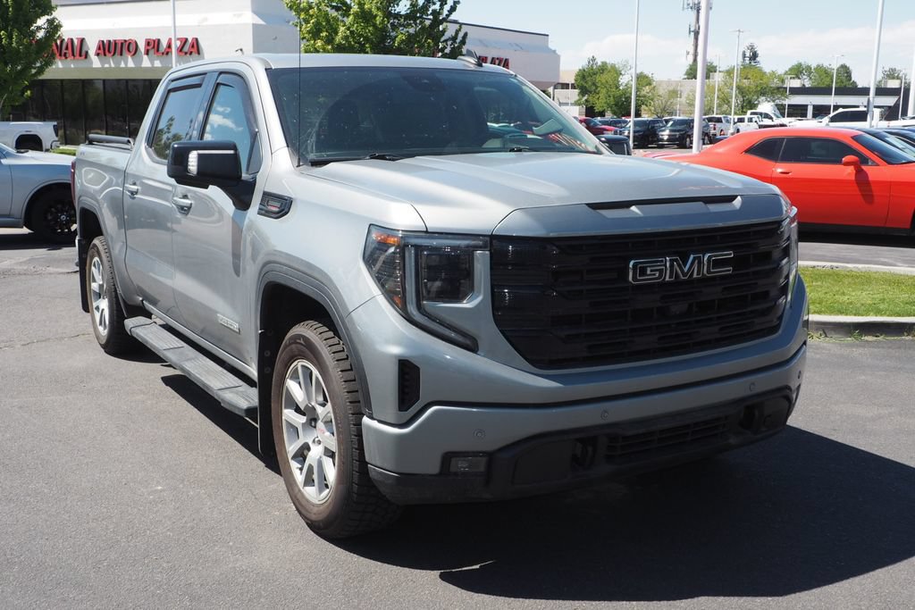 Used 2024 GMC Sierra 1500 Elevation w/ Elevation Premium Package AWD/4WD image 9