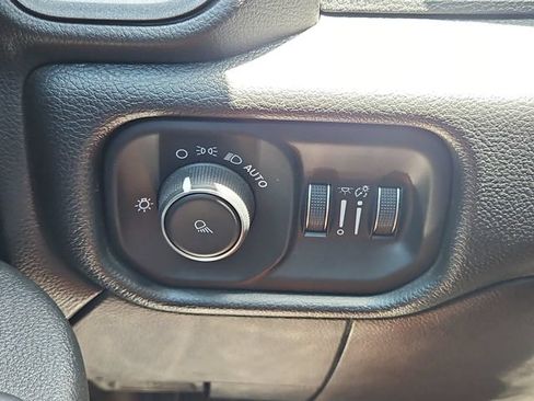 Used 2020 RAM 2500 Tradesman AWD/4WD image 19