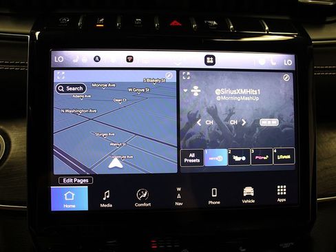 Certified 2022 Jeep Grand Cherokee L Limited AWD/4WD image 16