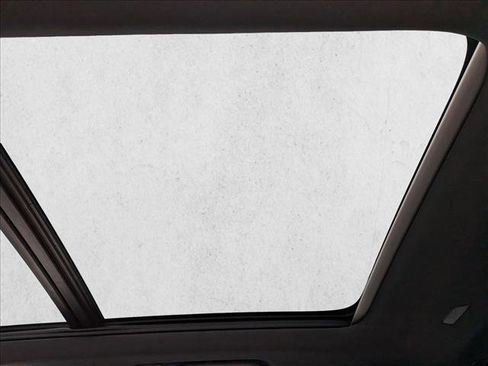 New 2026 Volvo XC90 B5 Plus w/ Protection Package image 18