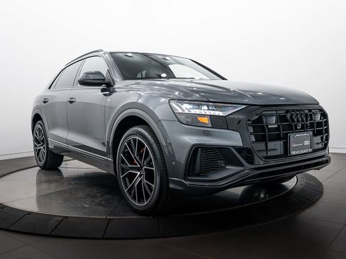 Used 2023 Audi Q8 Premium Plus w/ Premium Plus Package AWD/4WD image 2