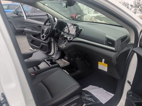 New 2026 Honda Odyssey EX-L image 17