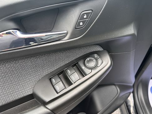 Used 2021 Chevrolet TrailBlazer LT AWD/4WD image 18