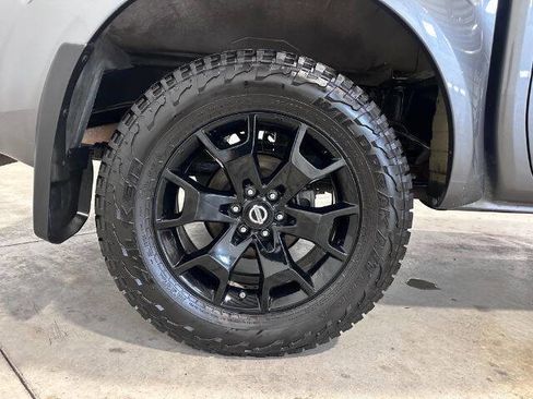 Used 2019 Nissan Frontier SV w/ Value Truck Package image 12