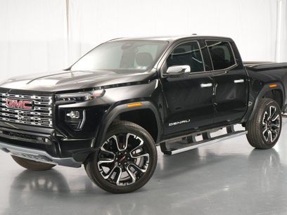Used 2024 GMC Canyon Denali
