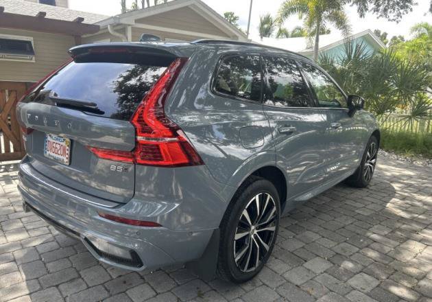 Used 2024 Volvo XC60 B5 Plus w/ Protection Package Premier AWD/4WD image 2
