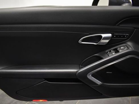 Used 2013 Porsche 911 Carrera image 22