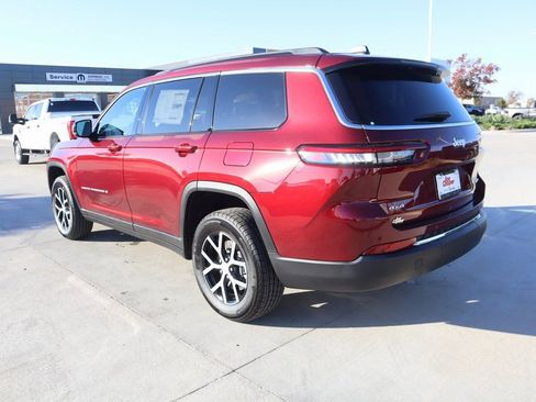 New 2025 Jeep Grand Cherokee L Limited image 23