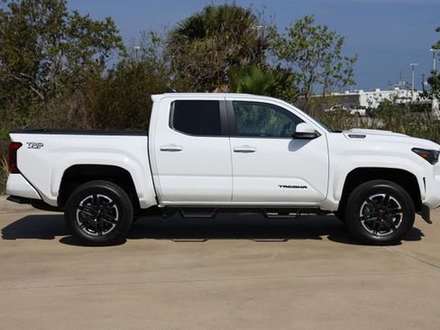 New 2026 Toyota Tacoma TRD Sport image 4