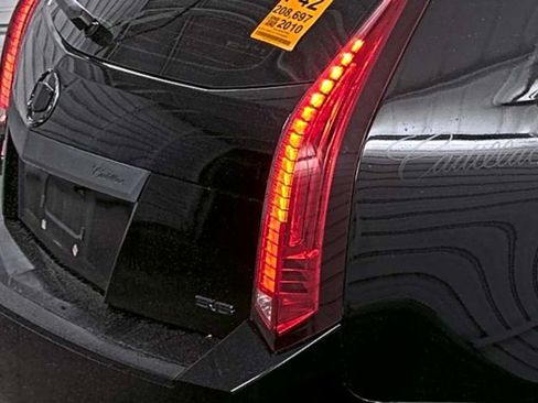 Used 2010 Cadillac CTS Performance RWD image 7