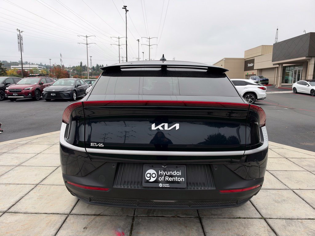 Used 2024 Kia EV6 Light RWD image 11