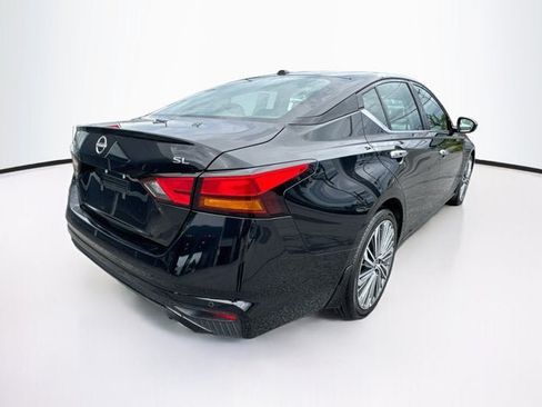 Certified 2024 Nissan Altima 2.5 SL FWD image 15