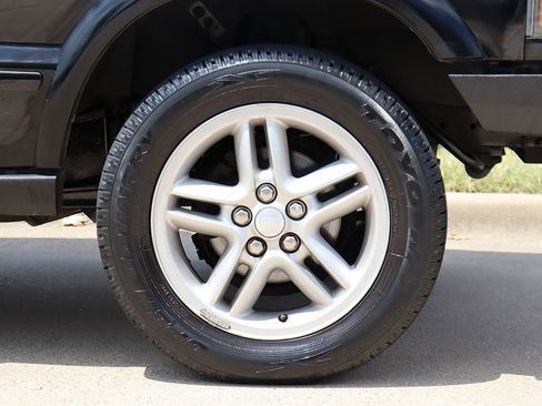 Used 2004 Land Rover Discovery SE image 46