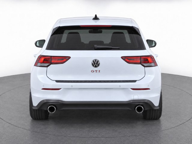 Used 2022 Volkswagen GTI SE FWD image 3